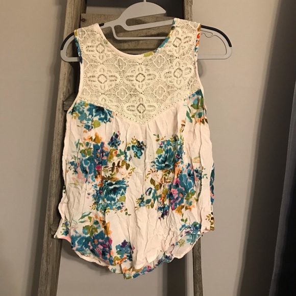 Kismet Summer Top - Picture 1 of 1